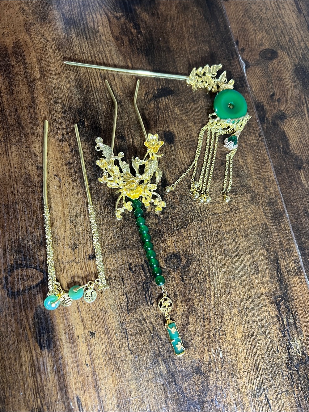 Gold Floral and Green Bead Hair Pin Set